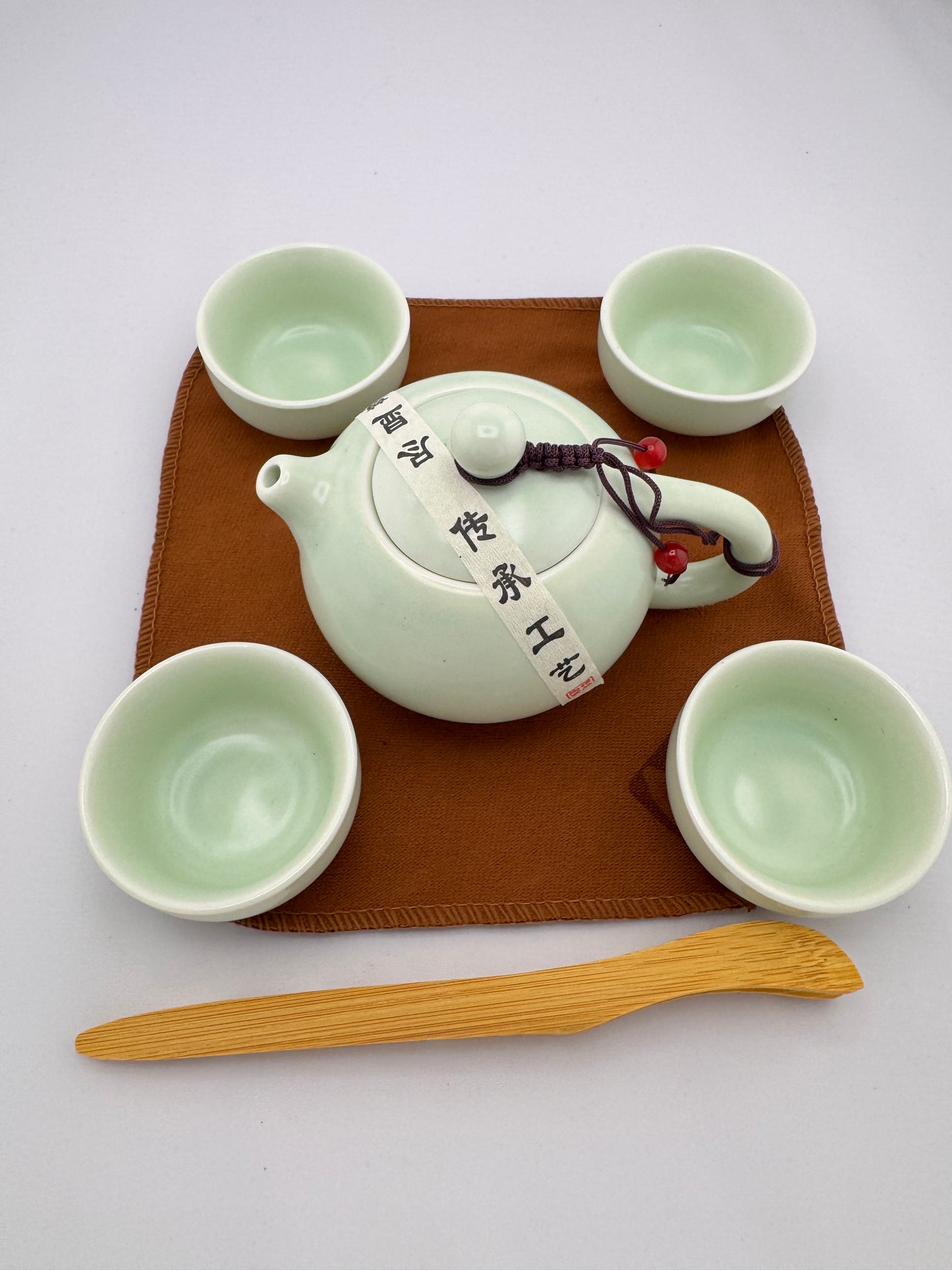 Taiwanese Tea Set